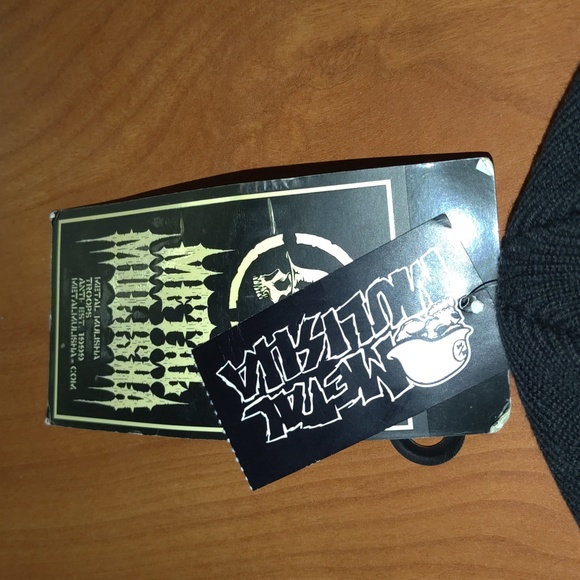 METAL MULISHA Urgency Skull Black Beanie New with Tag - Picture 3 of 8